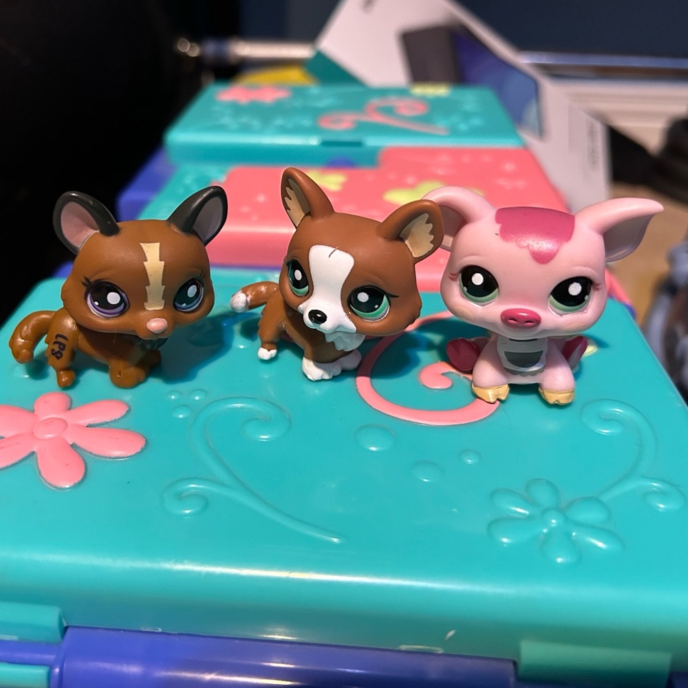 Littlest Pet Shop Corgis and Pig 2150 1767 1696